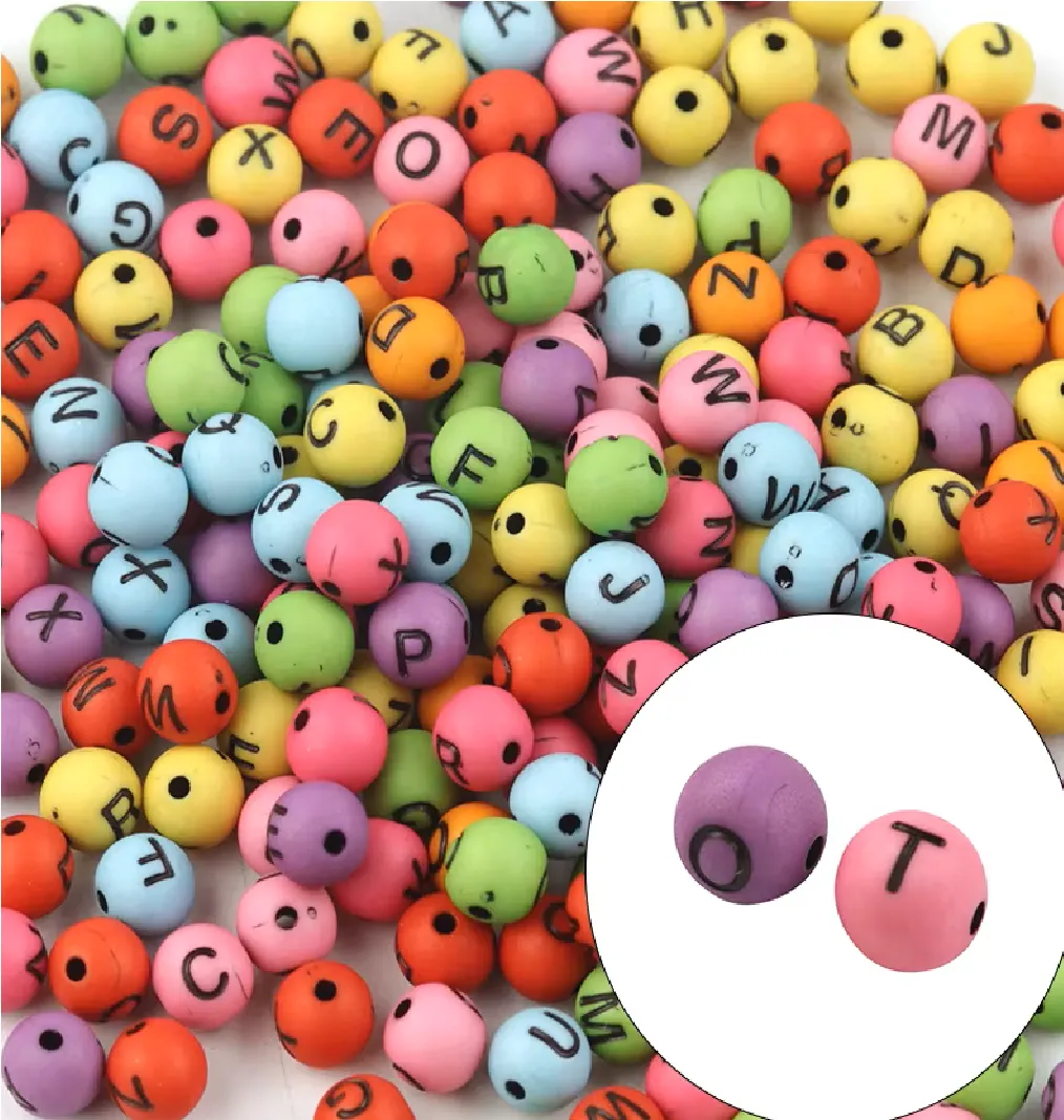 Ensemble de 66 billes rondes acryliques de 8 mm avec alphabet pour création de bijoux