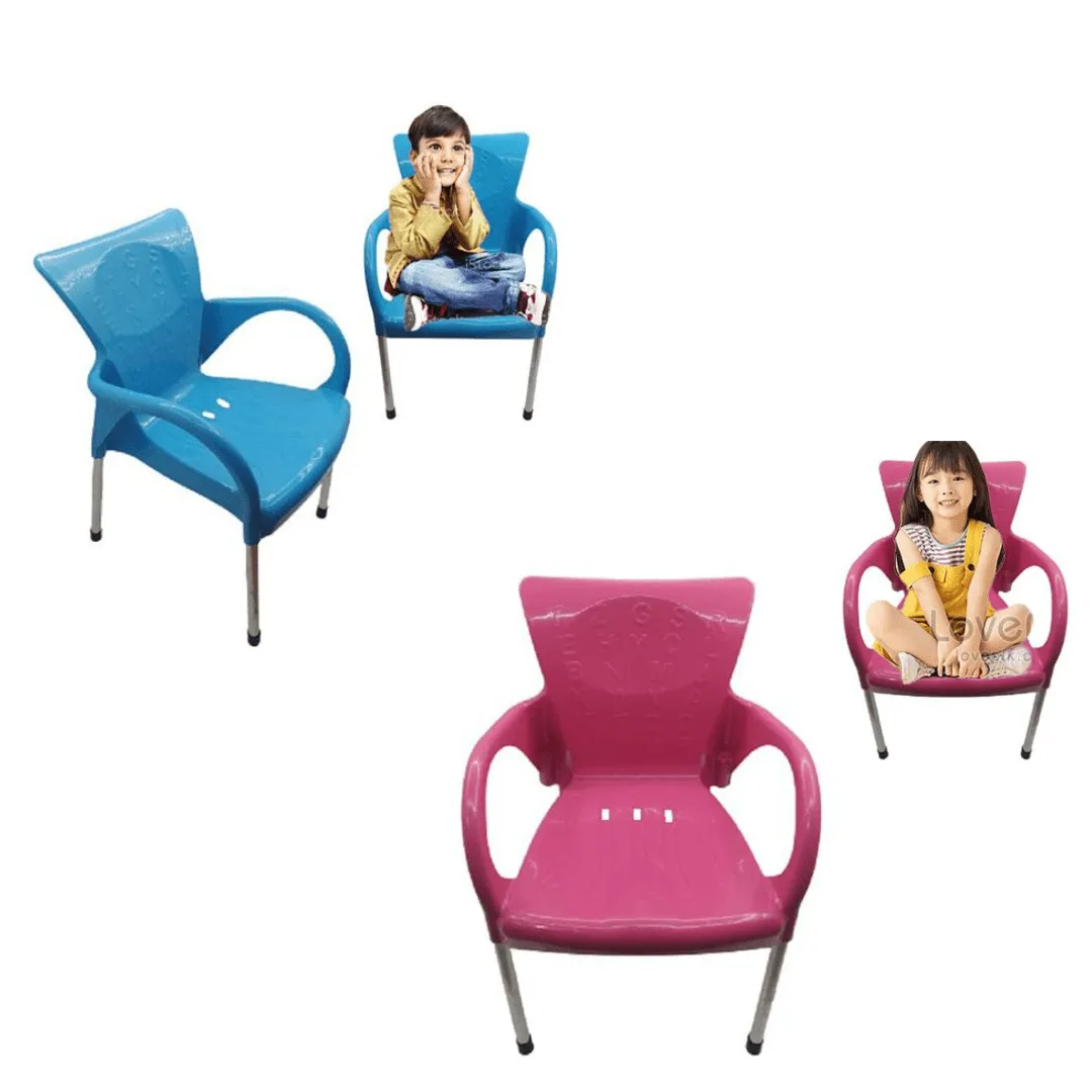 Chaise enfant personnalisée avec lettres, siège confortable pour les petits.