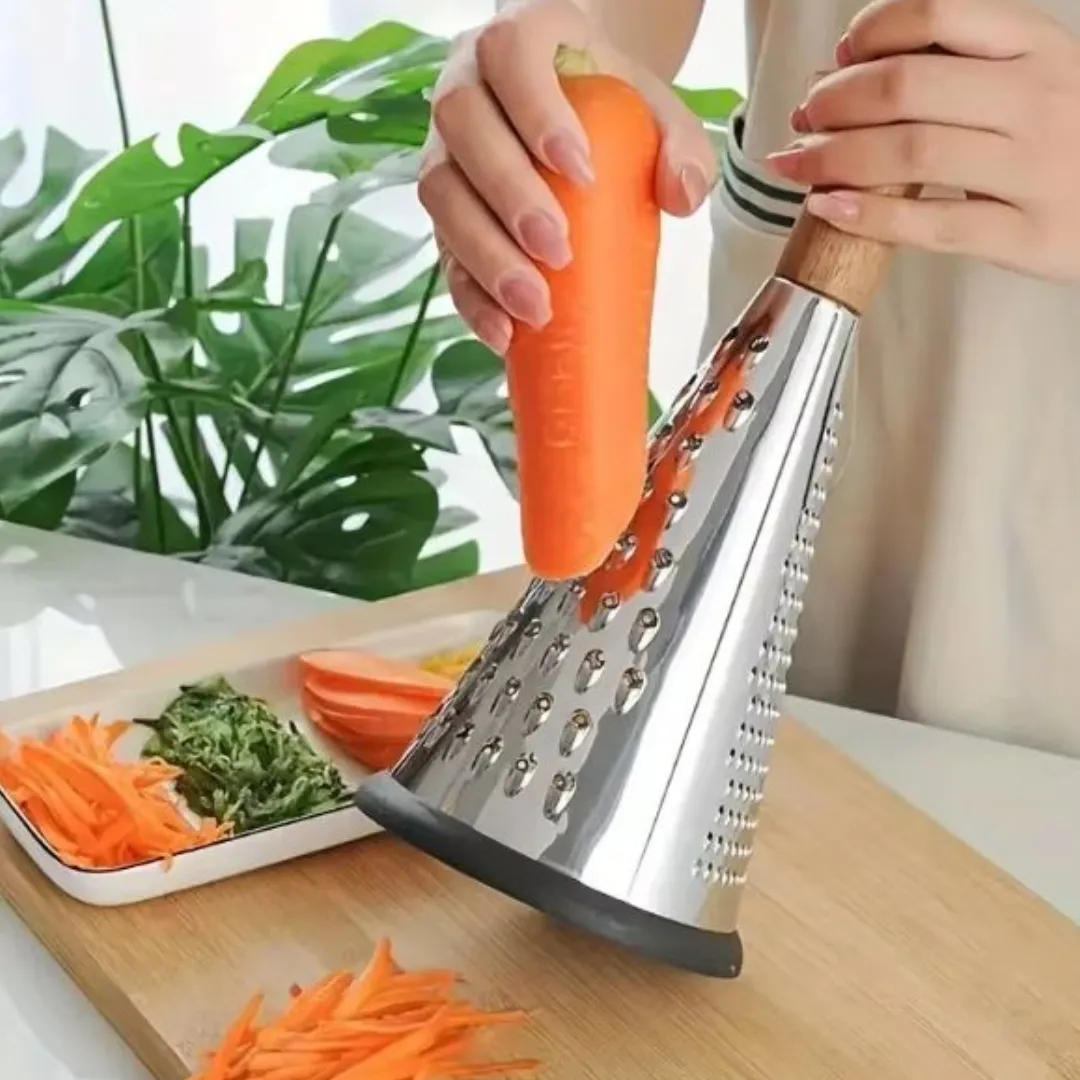 Râpe à légumes avec manche en bois, parfaite pour râper pommes de terre et carottes