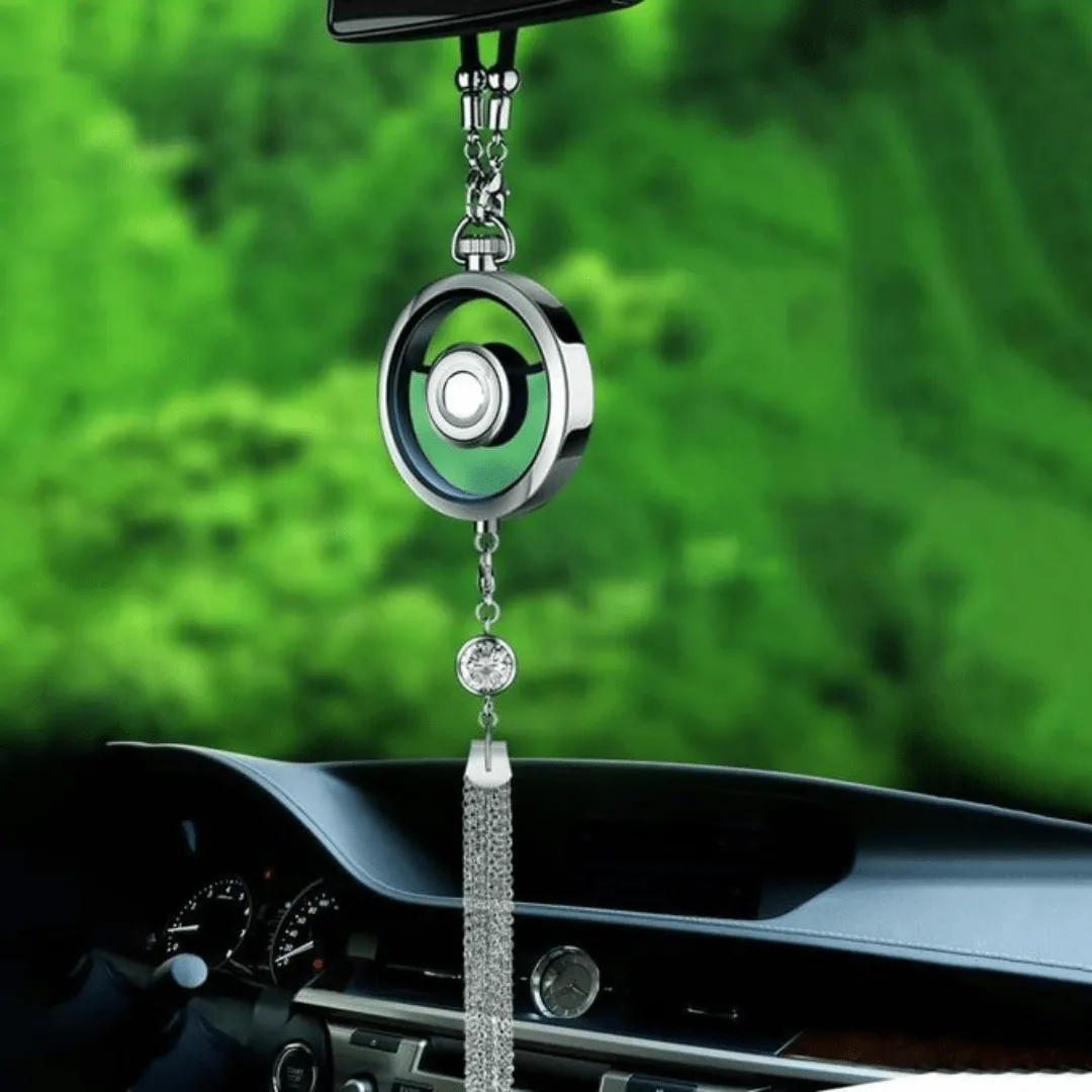 Désodorisant de voiture avec pendentif en métal pour une voiture élégante et parfumée