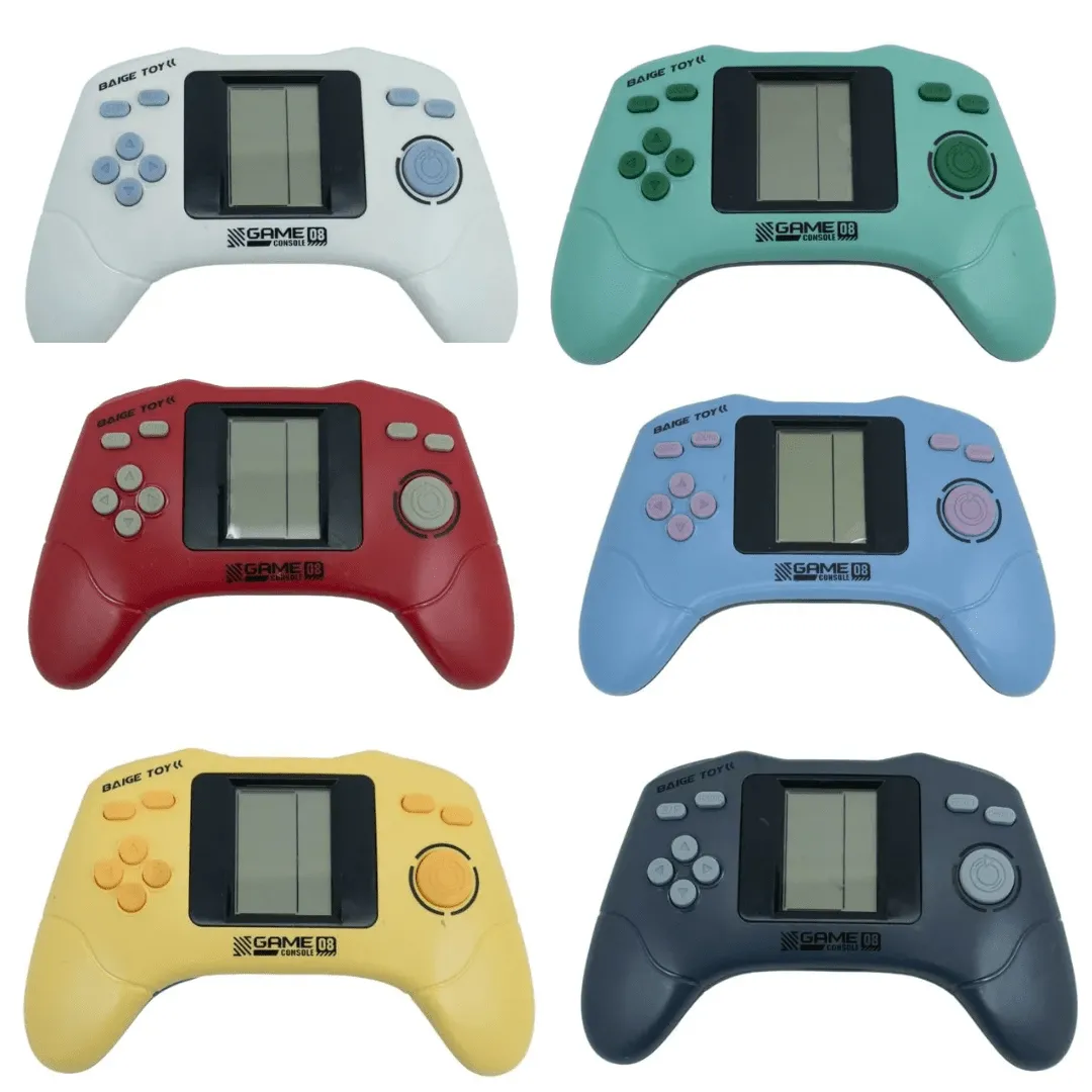 Retrouvez vos jeux classiques préférés avec notre console de poche rétro (colleur aléatoire)