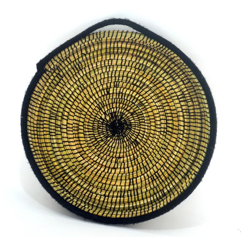 Corbeille à Pain Écologique en Feuilles de Palmier et Laine