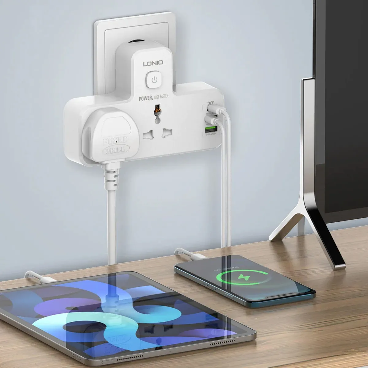 Multiprise 2 Ports USB-A, 1 Port USB-C et PD &amp; QC3.0 EU