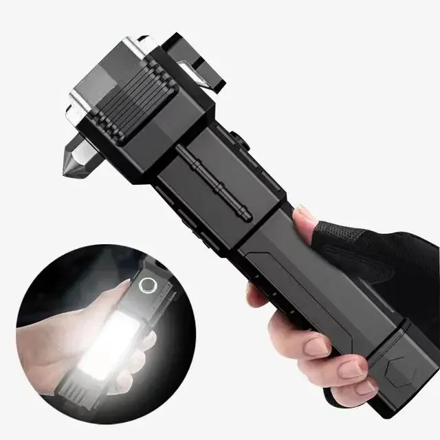 Lampe de poche Torche Auto Défense Votre Compagnon de Sécurité Ultime