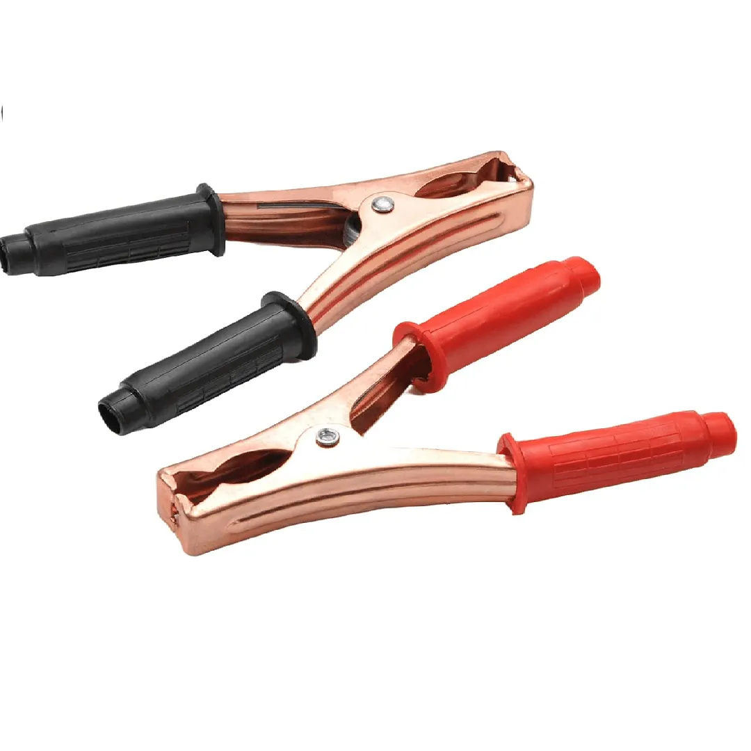 Pinces Crocodile Rouge et Noir pour Connexion de Batterie Électrique