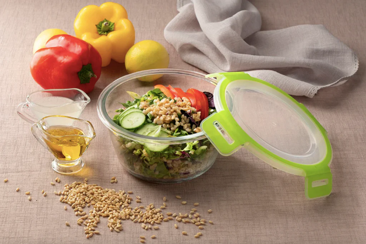 Boîte de conservation pratique pour aliments en cuisine