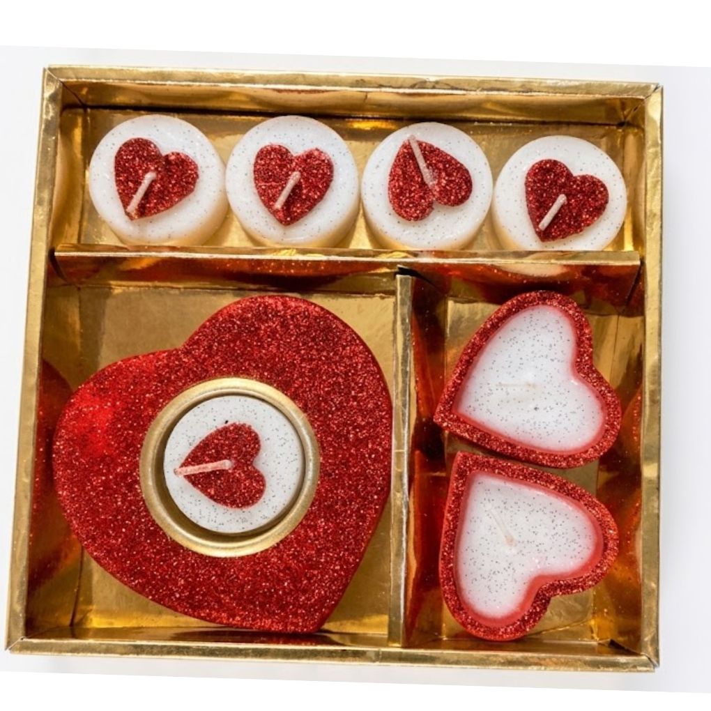 Set Cadeau Bougies Saint-Valentin : 1 Grande Bougie Cœur Pailletée, 2 Bougies Cœur et 4 Bougies Chauffe-Plat Cœur