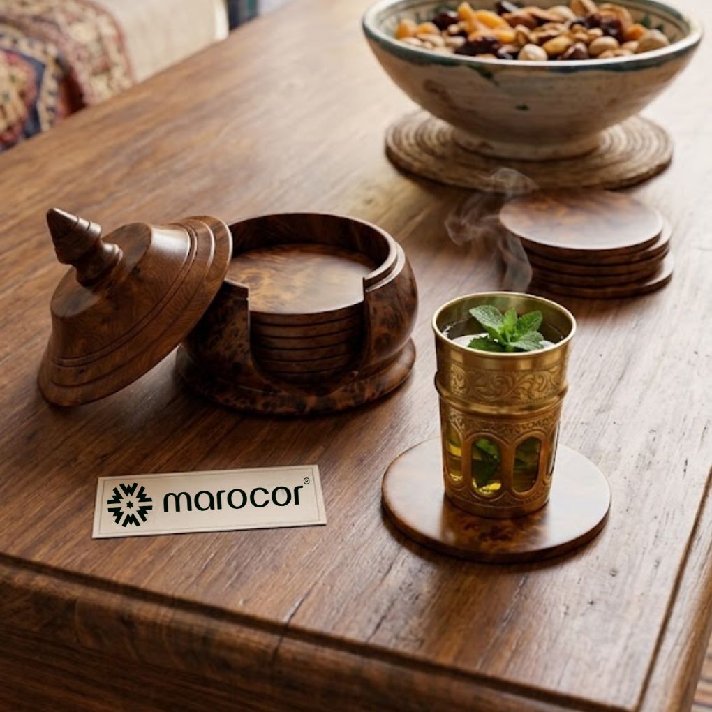 Coffret porte-sous-verres et sous-verres en bois de thuya sculpté à la main (6 pièces).