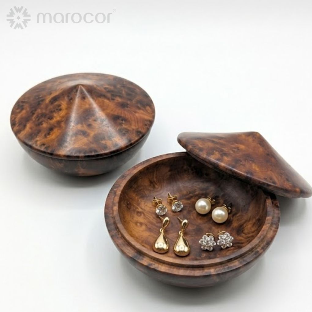 L'Écrin de Loupe d'Amboine : Mariage du Design Conique et de la Nature Sauvage